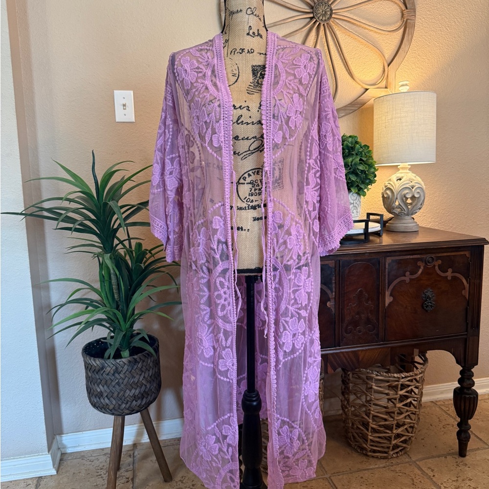Forgotten Grace Vibrant Lavender Lace Embroidered Floral Sheer Kimono Duster - Picture 4 of 13